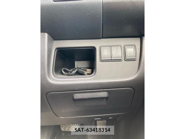 Nissan SERENA 2012-01 8316954-17