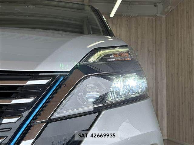 Nissan SERENA 2021-11 8316928-10