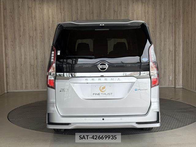Nissan SERENA 2021-11 8316928-16