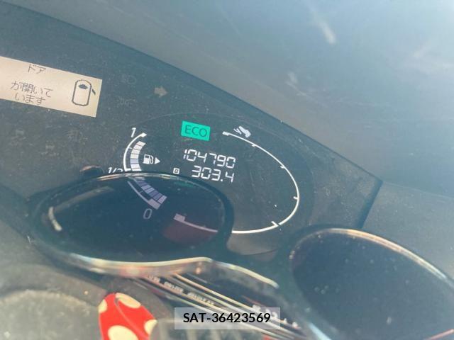 Nissan SERENA 2011-12 8316943-15