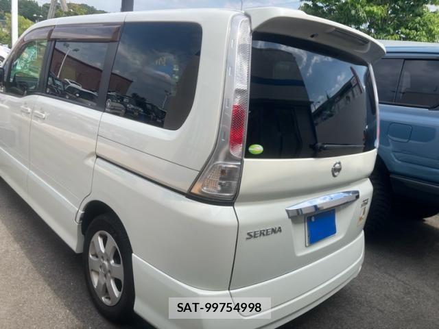 Nissan SERENA 2010-09 8316947-12