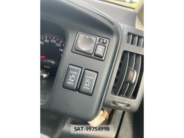 Nissan SERENA 2010-09 8316947-20