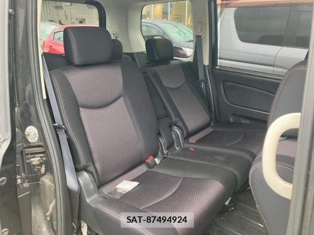 Nissan SERENA 2011-03 8316957-18