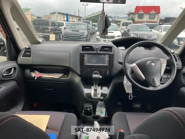 Nissan SERENA 2011-03 8316957-19