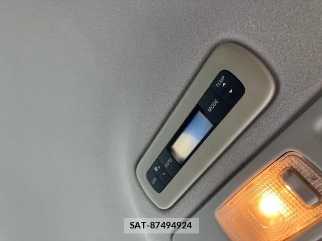 Nissan SERENA 2011-03 8316957-20