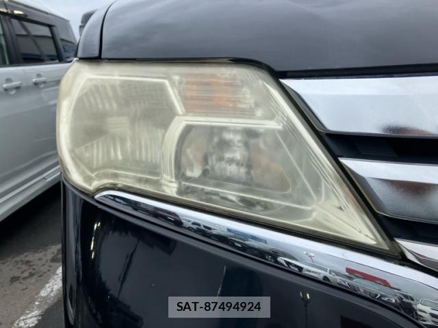 Nissan SERENA 2011-03 8316957-3