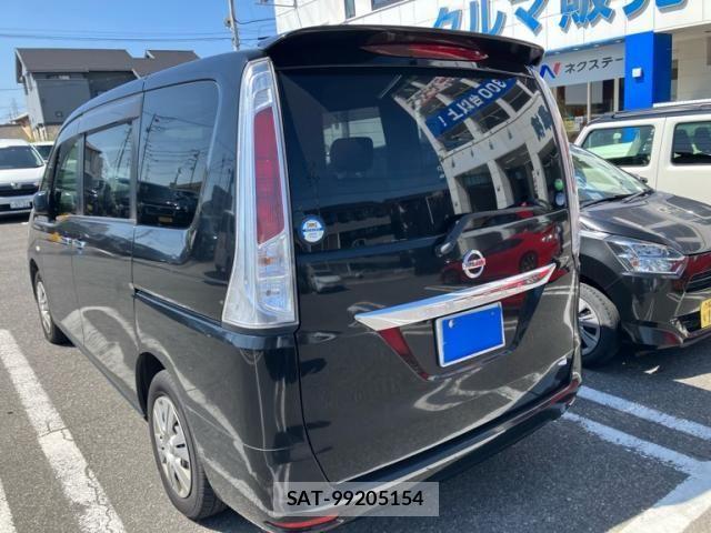Nissan SERENA 2012-05 8316959-6