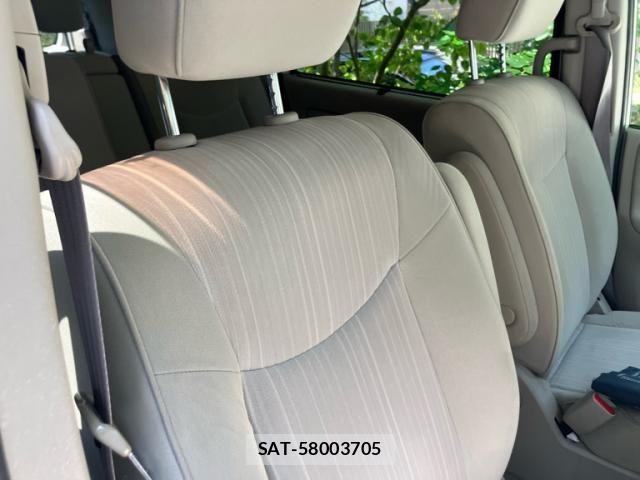 Nissan SERENA 2011-06 8316960-9