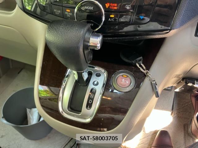 Nissan SERENA 2011-06 8316960-16