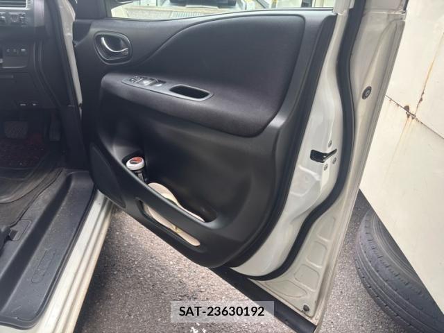 Nissan SERENA 2011-08 8316949-11