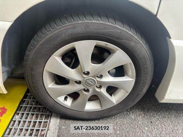 Nissan SERENA 2011-08 8316949-5