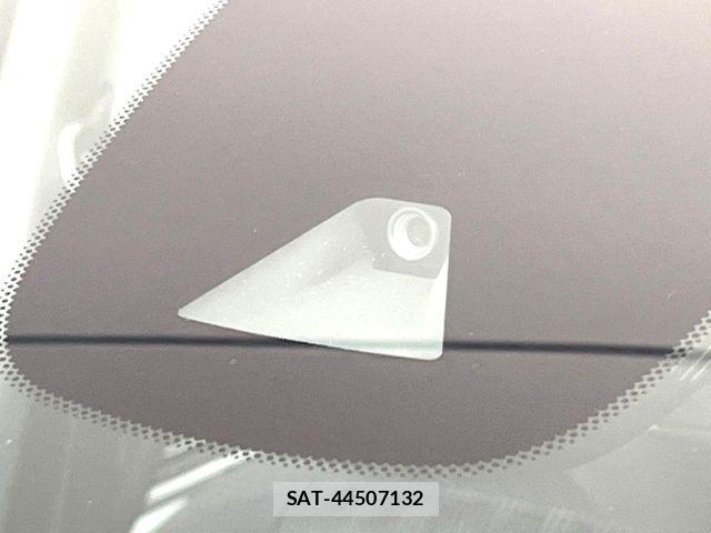 Nissan SERENA 2022-07 8316927-2