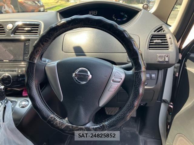 Nissan SERENA 2011-09 8337777-14