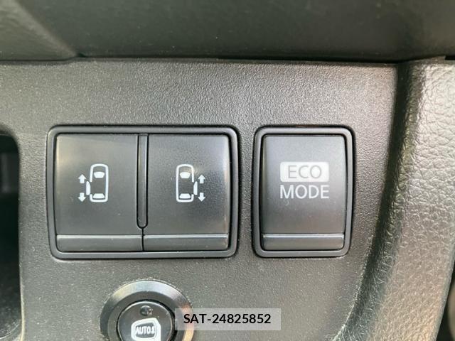 Nissan SERENA 2011-09 8337777-15