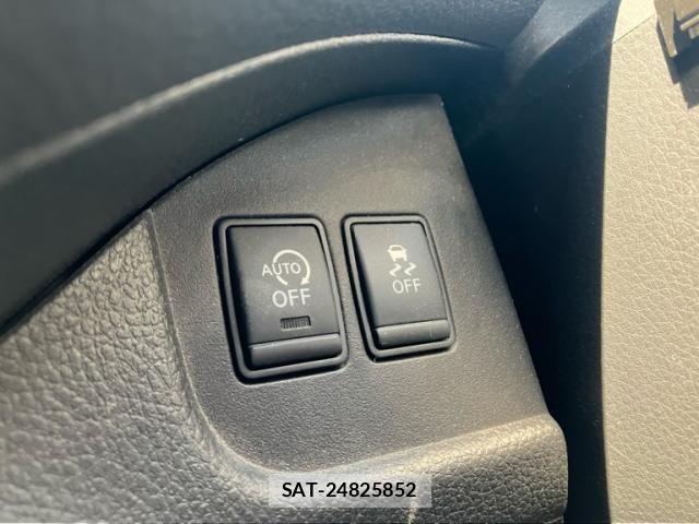 Nissan SERENA 2011-09 8337777-23