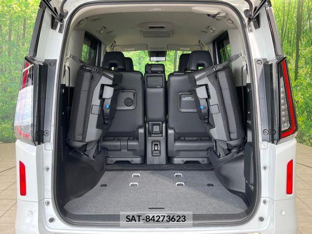 Nissan SERENA 2024-05 8337750-10
