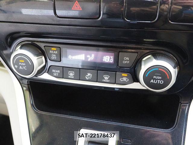 Nissan SERENA 2017-11 8337773-7
