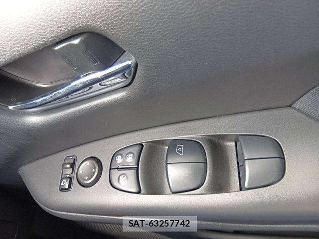 Nissan SERENA 2017-07 8337771-8