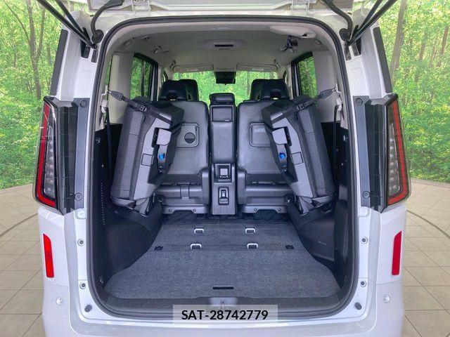 Nissan SERENA 2023-07 8337757-10