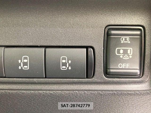 Nissan SERENA 2023-07 8337757-4