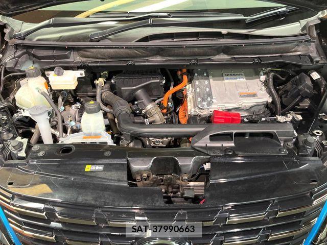 Nissan SERENA 2021-10 8337752-17