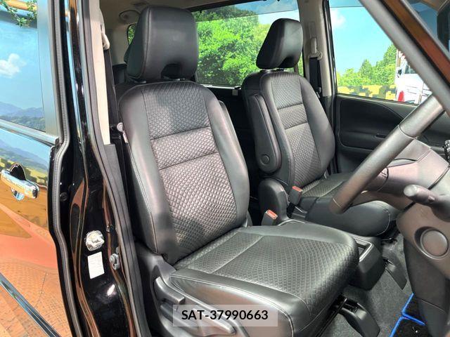 Nissan SERENA 2021-10 8337752-8
