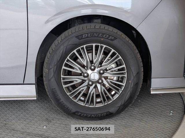 Nissan SERENA 2023-04 8334488-14