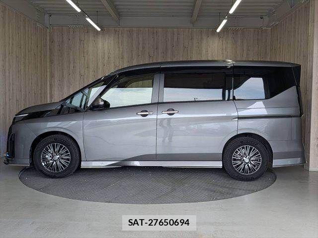 Nissan SERENA 2023-04 8334488-21