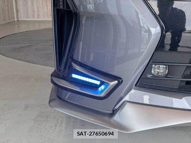 Nissan SERENA 2023-04 8334488-25