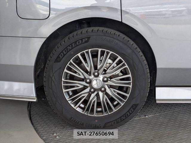 Nissan SERENA 2023-04 8334488-28