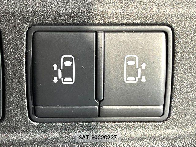 Nissan SERENA 2020-02 8337761-5