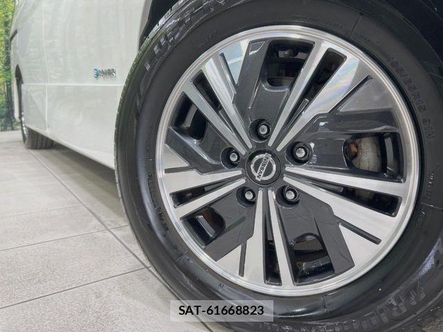 Nissan SERENA 2022-08 8337758-13