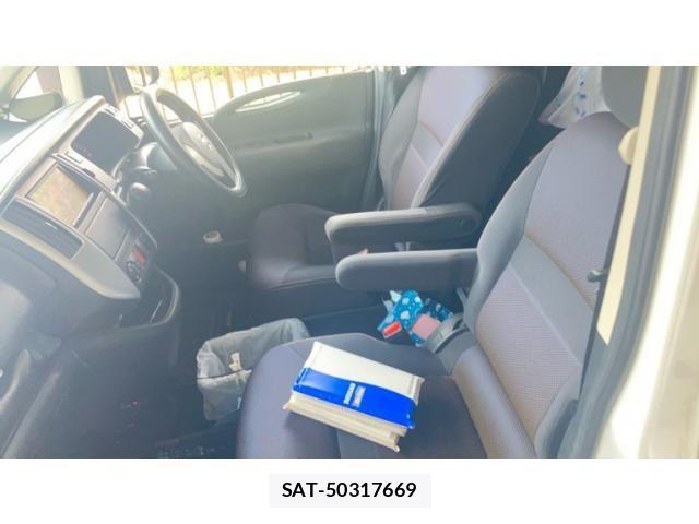 Nissan SERENA 2009-03 8337772-15