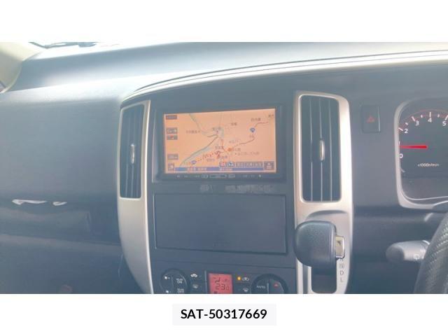 Nissan SERENA 2009-03 8337772-20