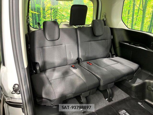 Nissan SERENA 2024-02 8335026-9