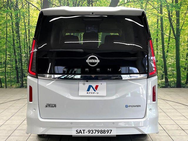 Nissan SERENA 2024-02 8335026-15
