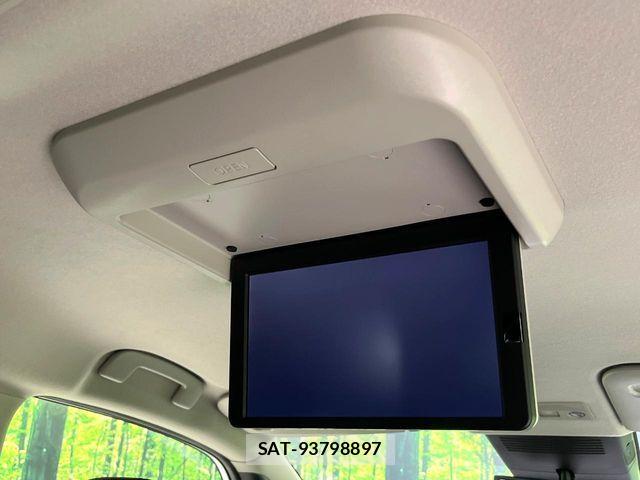 Nissan SERENA 2024-02 8335026-4