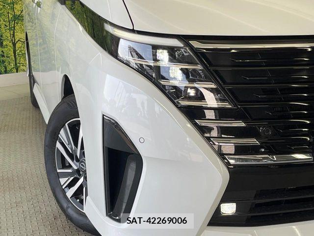 Nissan SERENA 2025-11 8337748-13