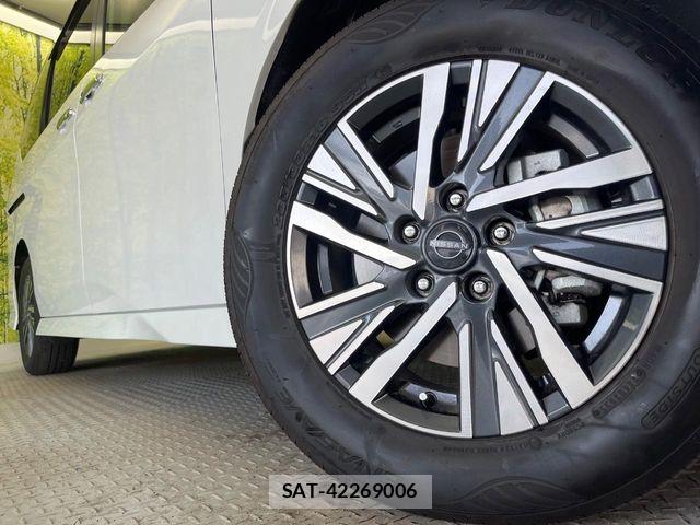 Nissan SERENA 2025-11 8337748-14