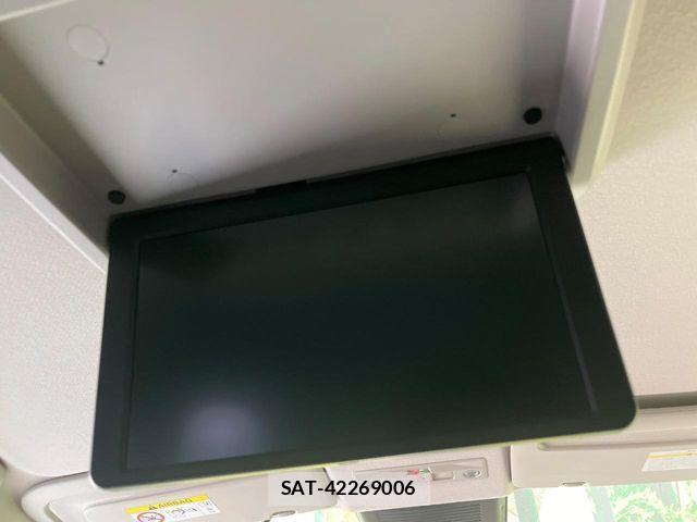 Nissan SERENA 2025-11 8337748-4