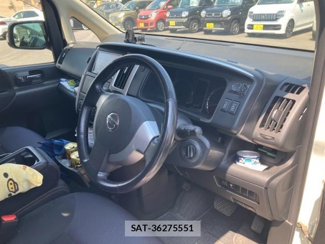 Nissan SERENA 2010-02 8337775-13