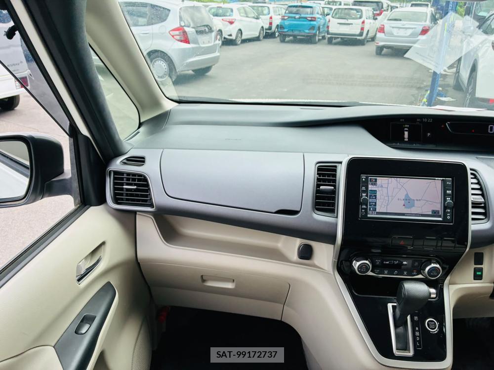 Nissan SERENA 2019-06 8168346-16