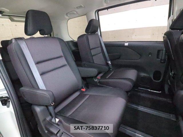 Nissan SERENA 2019-05 8334511-4