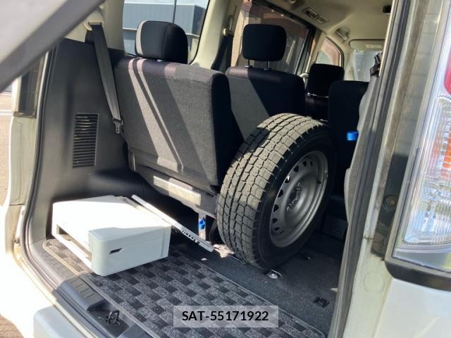 Nissan SERENA 2011-07 8337780-13