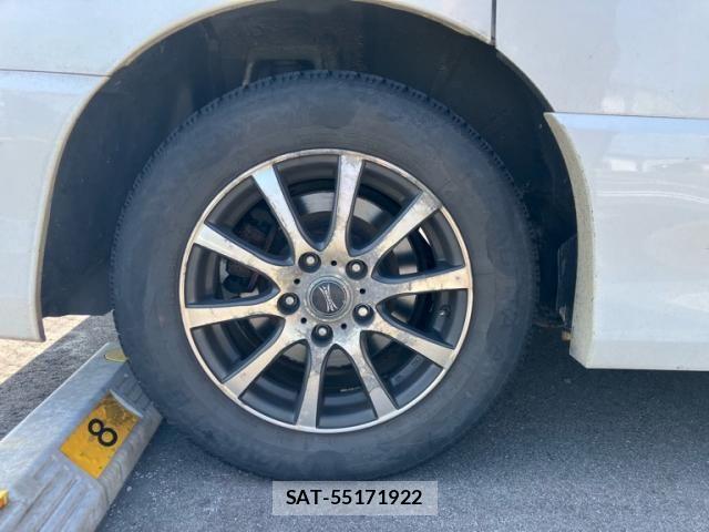 Nissan SERENA 2011-07 8337780-7