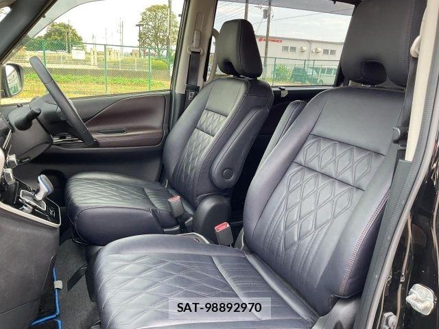 Nissan SERENA 2019-12 8326465-10