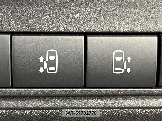 Nissan SERENA 2023-08 8337754-4