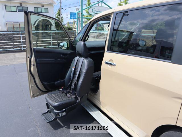 Nissan SERENA 2023-02 8337753-2