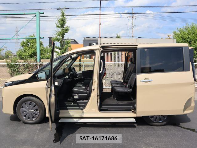 Nissan SERENA 2023-02 8337753-4
