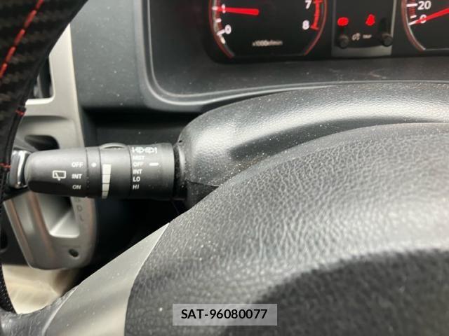 Nissan SERENA 2009-03 8337774-17